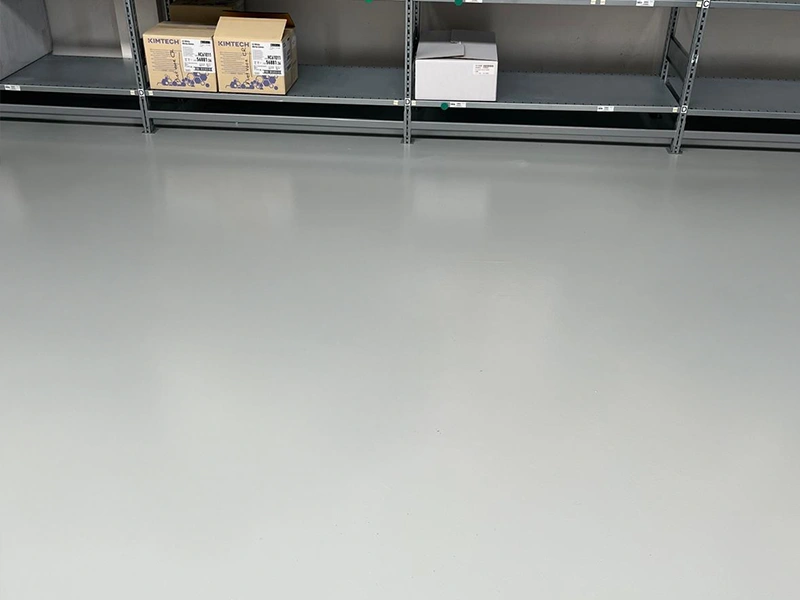 Magazijnvloer verven